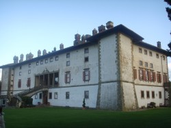 Villa Artimino by wikipedia